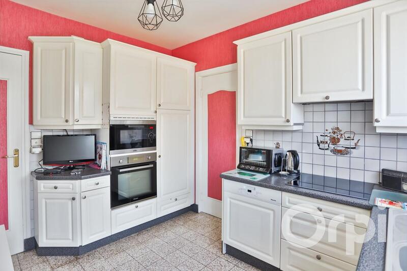 Pavillon - 127 m² - 7 pièces