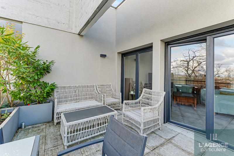 Appartement - 85 m² - 4 pièces