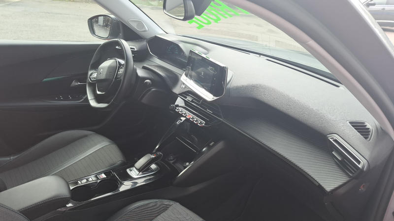 Peugeot 2008 Electrique 136 Ch Allure