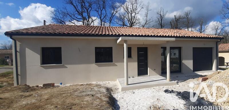 Maison - 115 m² - 5 pièces