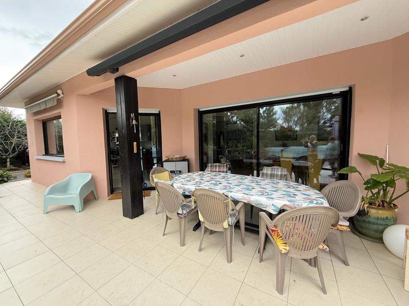 Maison - 190 m² - 7 pièces