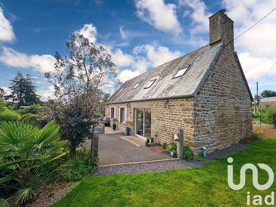 Maison - 98 m² - 4 pièces