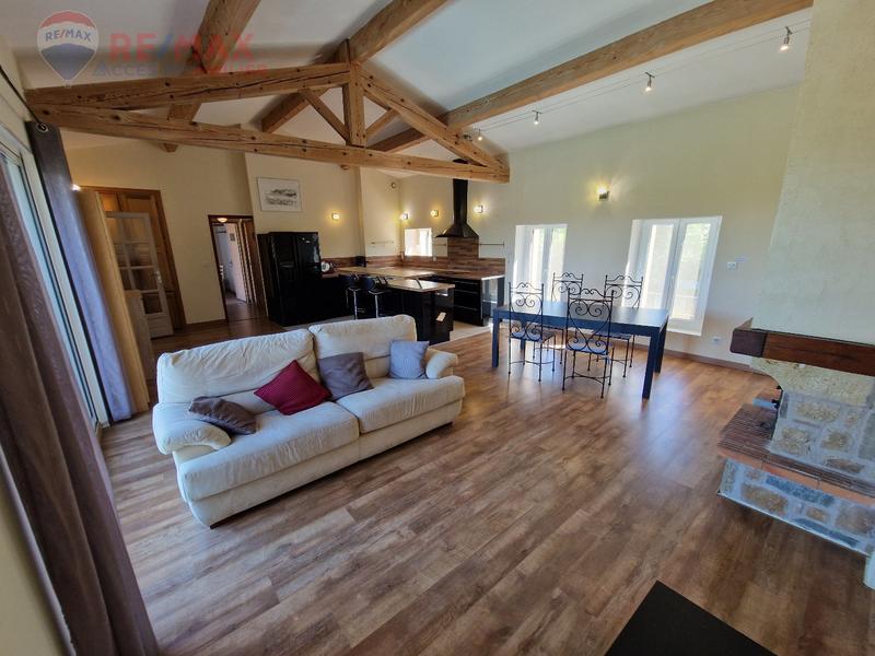 Maison de village - 200 m² - 5 pièces