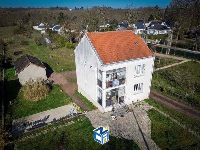 Maison - 108 m² - 4 pièces