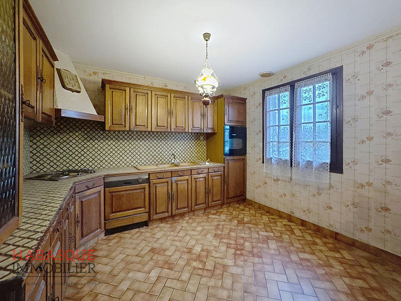 Maison - 86 m² - 6 pièces