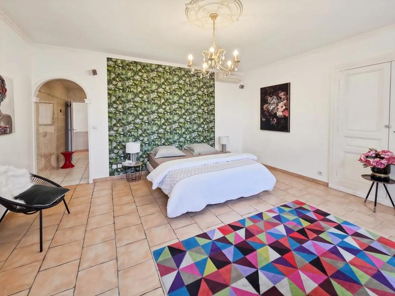 Appartement - 197 m² - 5 pièces