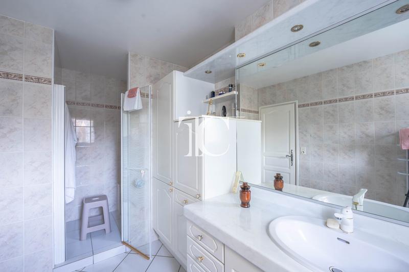 Maison - 152 m² - 4 pièces