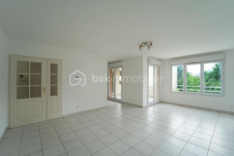 Appartement - 89 m² - 4 pièces