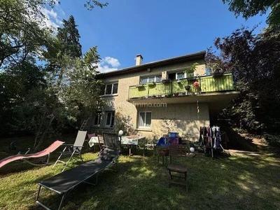 Maison - 165 m² - 8 pièces