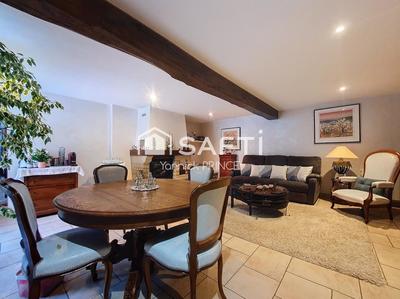 Maison - 151 m² - 6 pièces