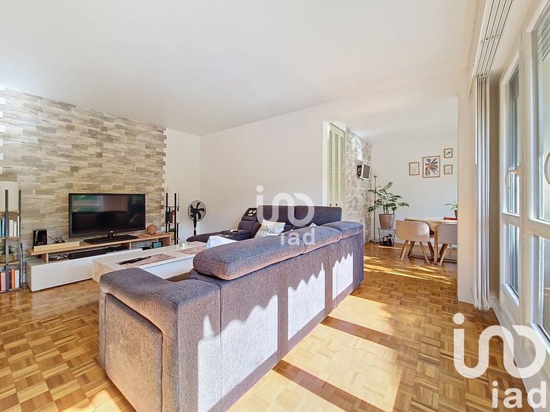 Appartement - 98 m² - 5 pièces