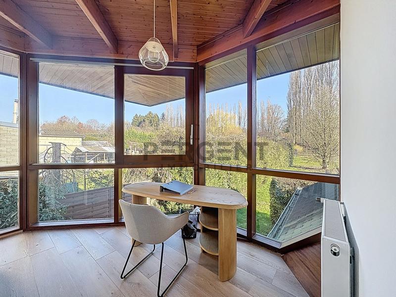 Maison contemporaine - 215 m² - 8 pièces