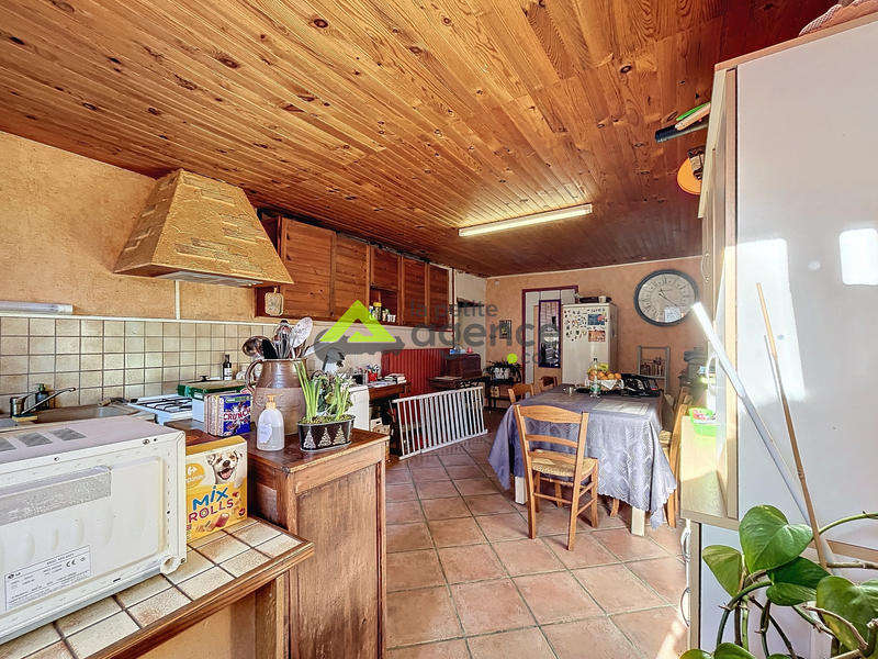 Maison - 130 m² - 10 pièces