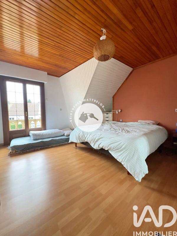 Maison - 180 m² - 5 pièces