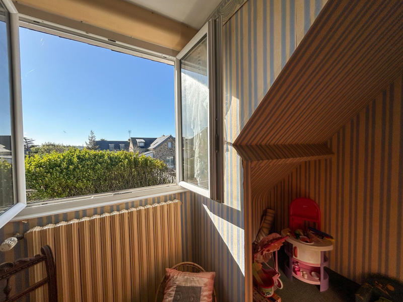 Maison - 155 m² - 6 pièces