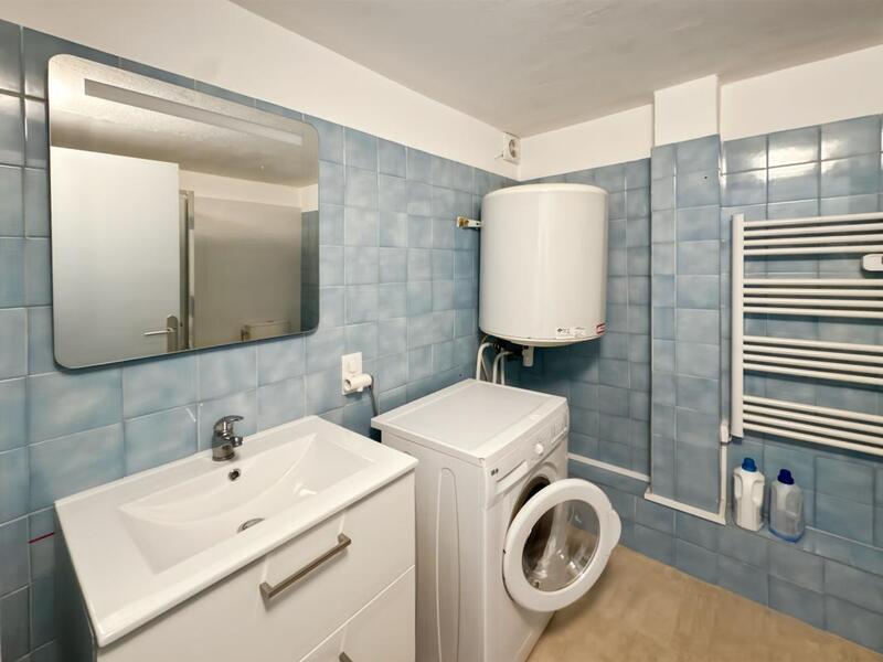 Studio - 30 m² - 1 pièce