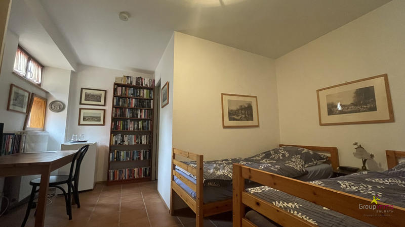 Maison ancienne - 378 m² - 15 pièces