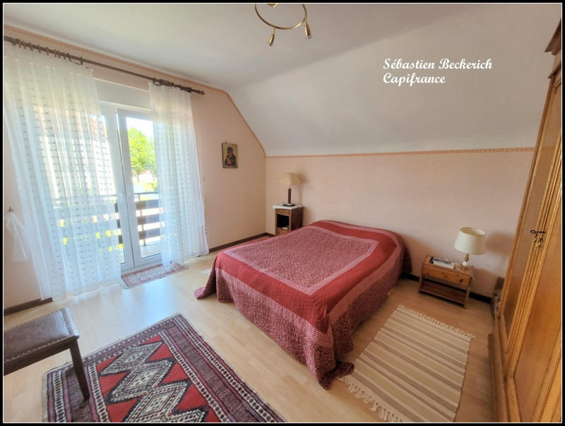 Maison - 185 m² - 7 pièces