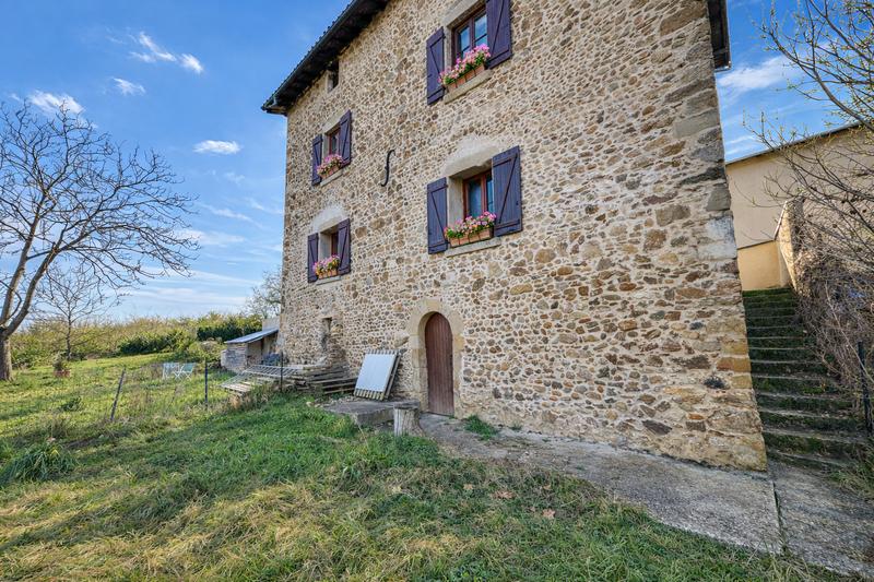 Appartement - 86 m² - 4 pièces