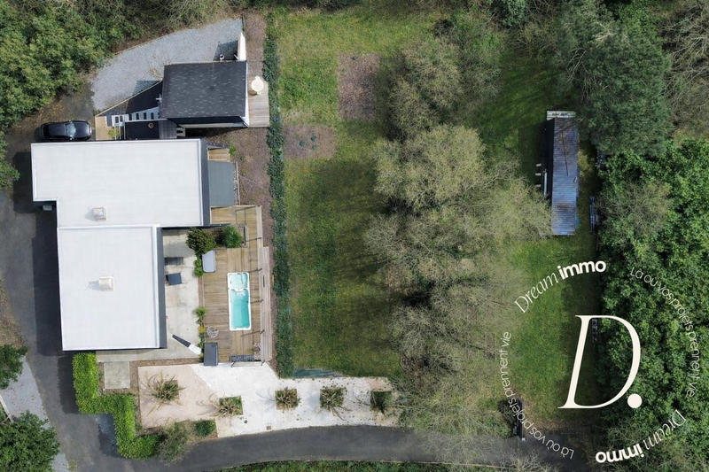 Maison - 170 m² - 5 pièces