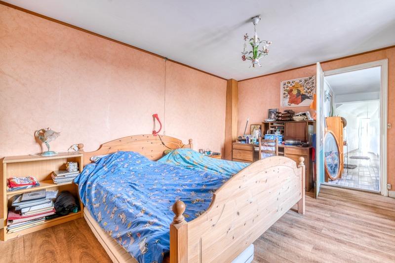 Maison - 261 m² - 10 pièces