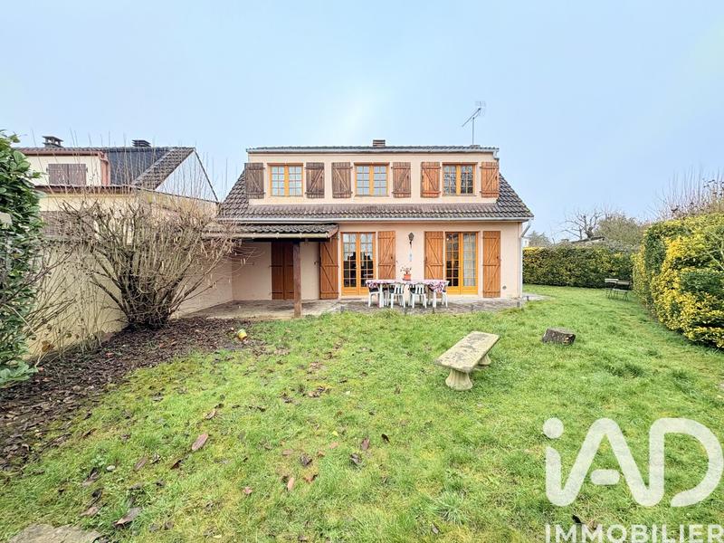 Maison - 100 m² - 6 pièces