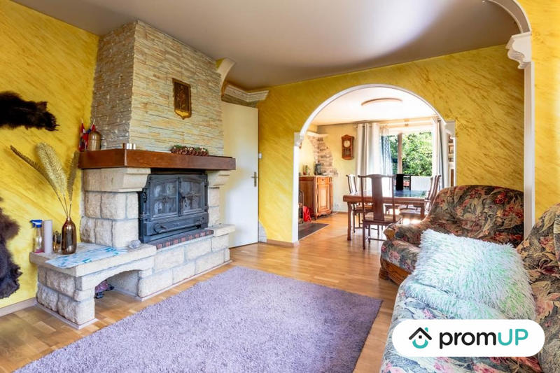 Maison - 200 m² - 7 pièces