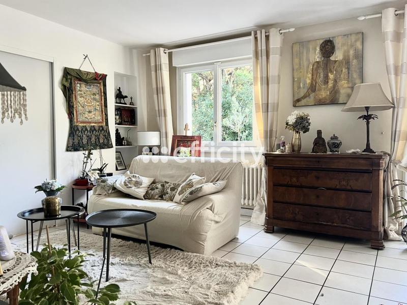 Villa - 230 m² - 7 pièces