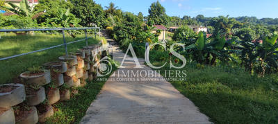 Maison - 96 m² - 4 pièces