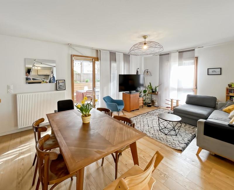 Maison - 87 m² - 4 pièces