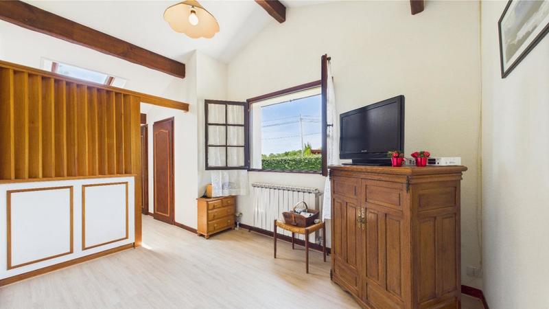 Maison - 176 m² - 7 pièces