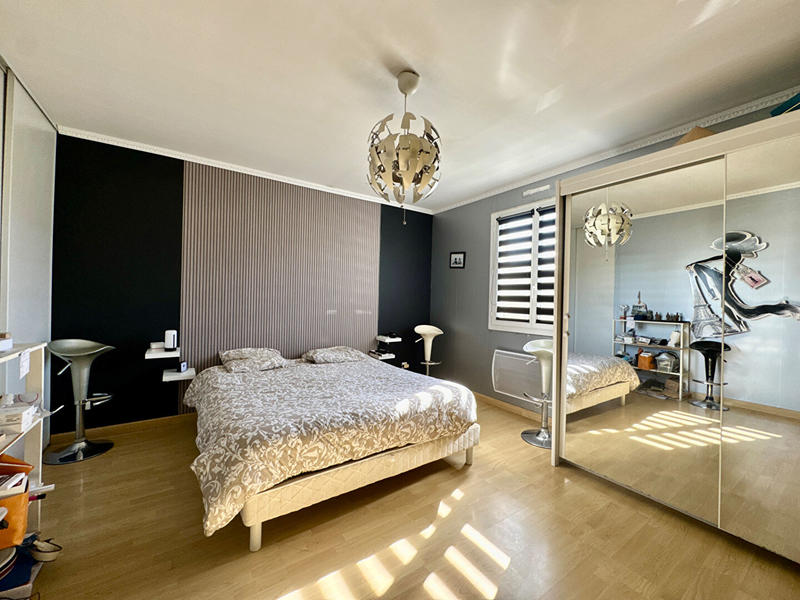 Maison - 135 m² - 6 pièces