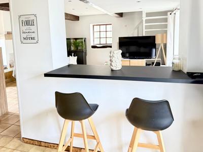 Maison - 90 m² - 3 pièces