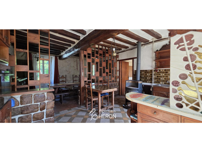 Maison - 201 m² - 7 pièces