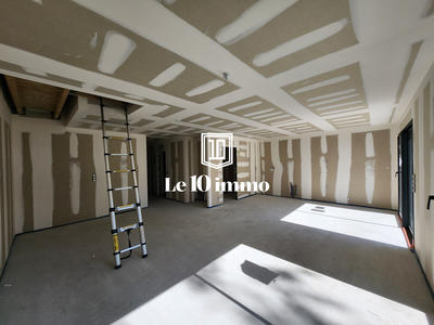 Maison - 114 m² - 6 pièces