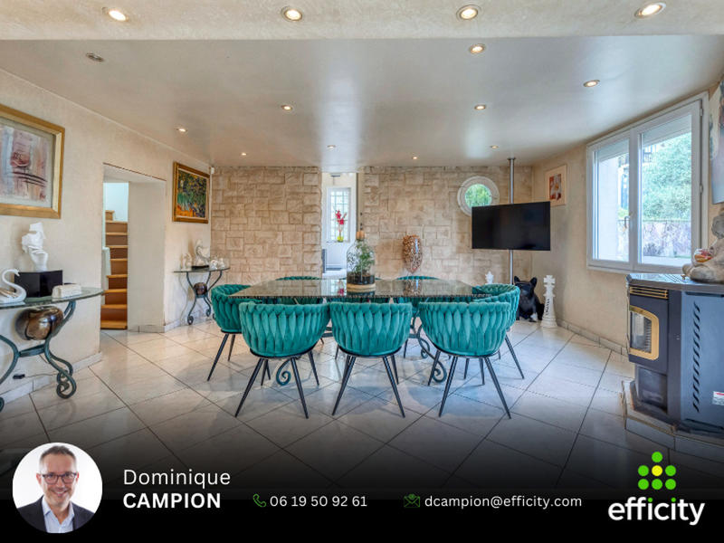 Maison - 197 m² - 7 pièces