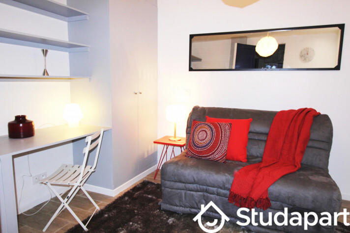 Chambre - 14 m² - 1 pièce