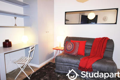 Chambre - 14 m² - 1 pièce