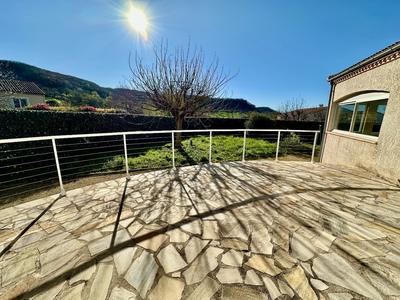 Maison - 190 m² - 6 pièces