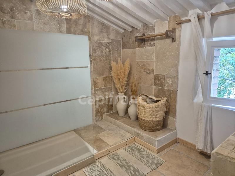 Maison en pierre - 180 m² - 6 pièces