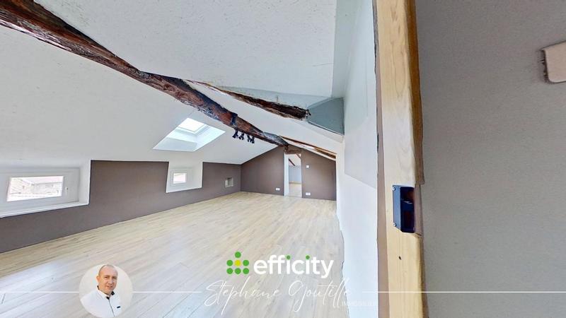 Maison - 125 m² - 8 pièces