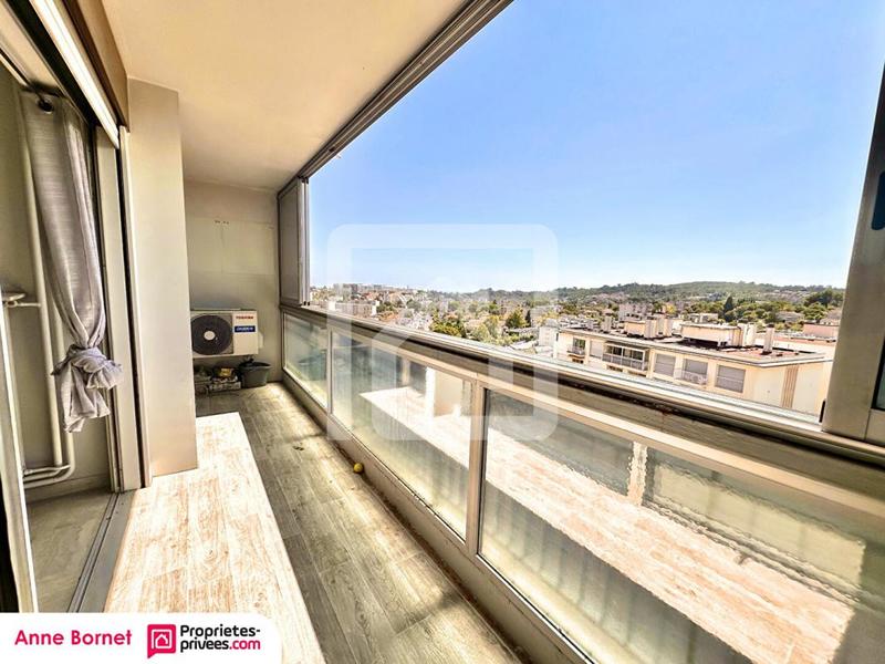 Appartement - 89 m² - 4 pièces