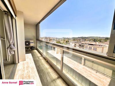 Appartement - 89 m² - 4 pièces