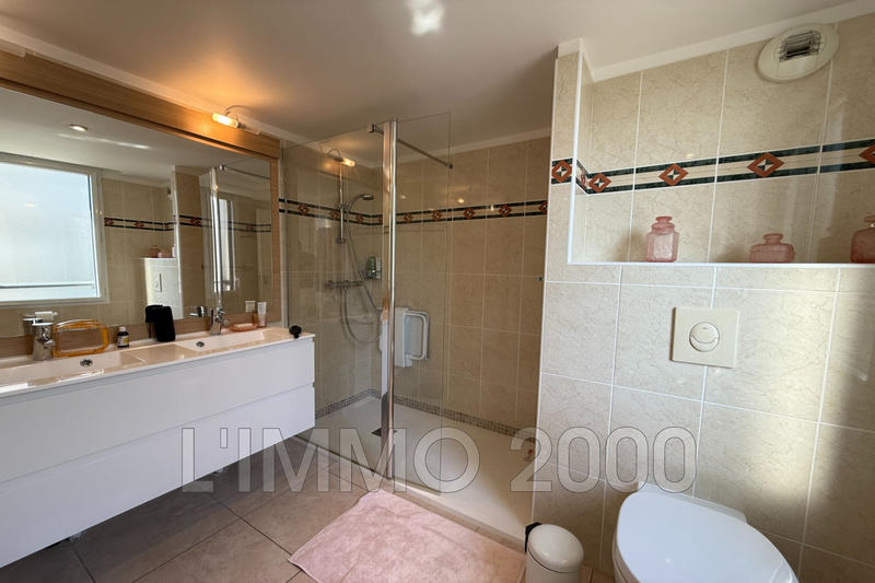 Appartement - 76 m² - 3 pièces