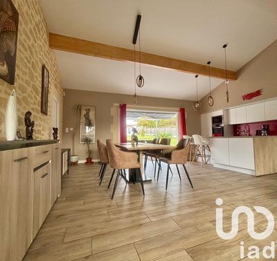 Maison - 110 m² - 4 pièces