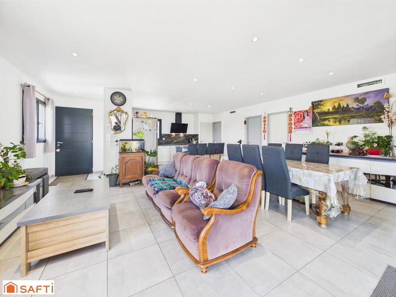 Maison - 130 m² - 6 pièces