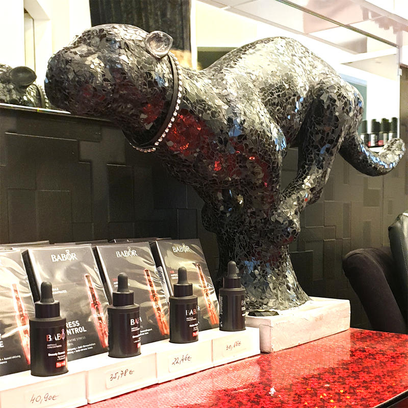 Ana &amp; Delphi Beaute