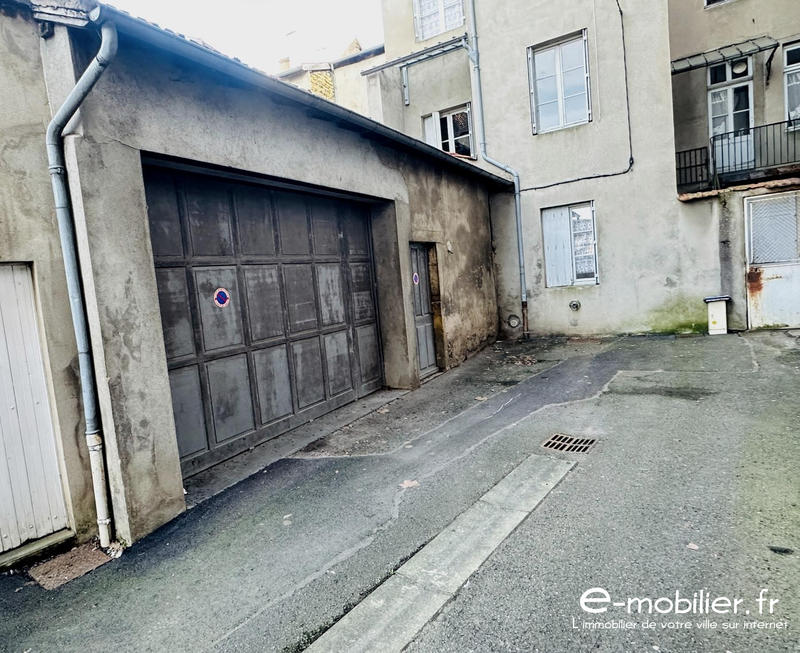 Parking / Garage - 50 m²