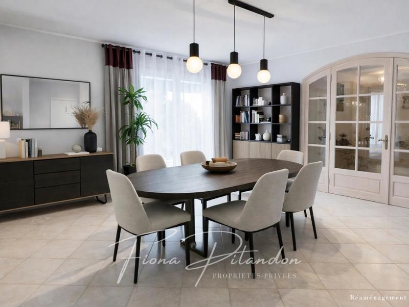 Villa - 200 m² - 7 pièces