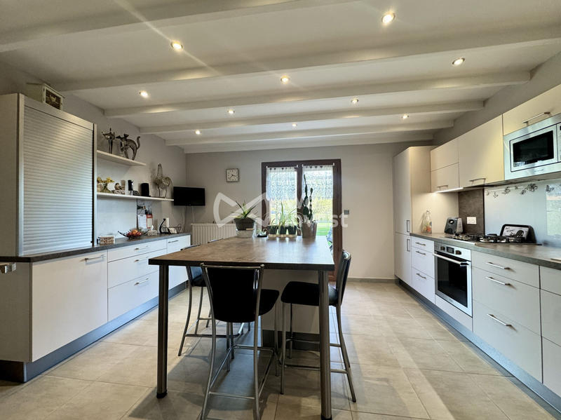 Maison - 145 m² - 5 pièces